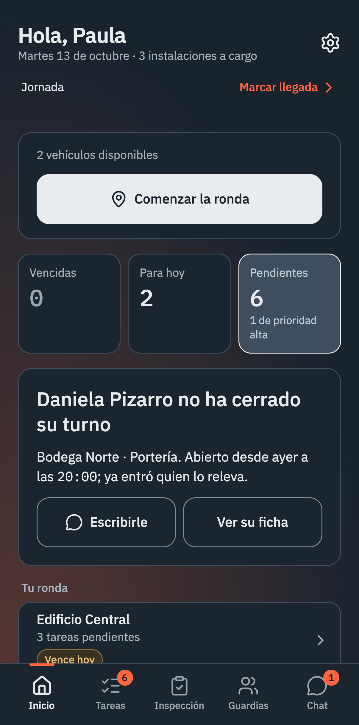 App · Inicio de la supervisora, interfaz de Vigitar en modo noche.